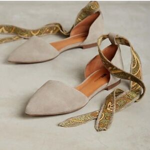 Anthropologie Matiko Rey Neutral Tan Suede D’Orsay Flat Shoe Tapestry Tie 37 6.5